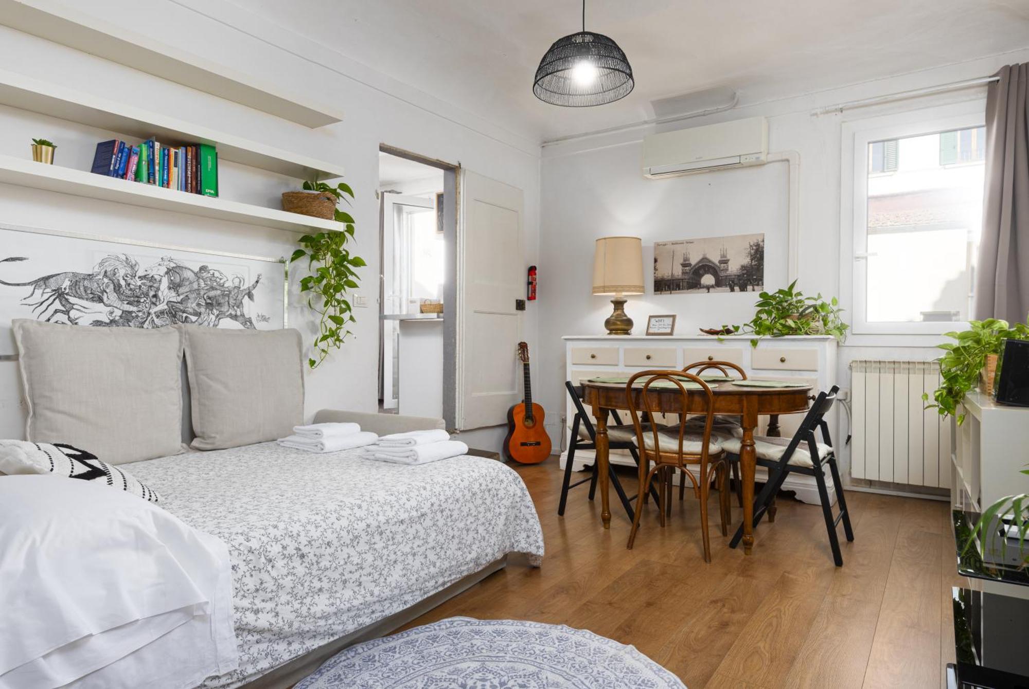 House Of Happy With Terrace Florencia